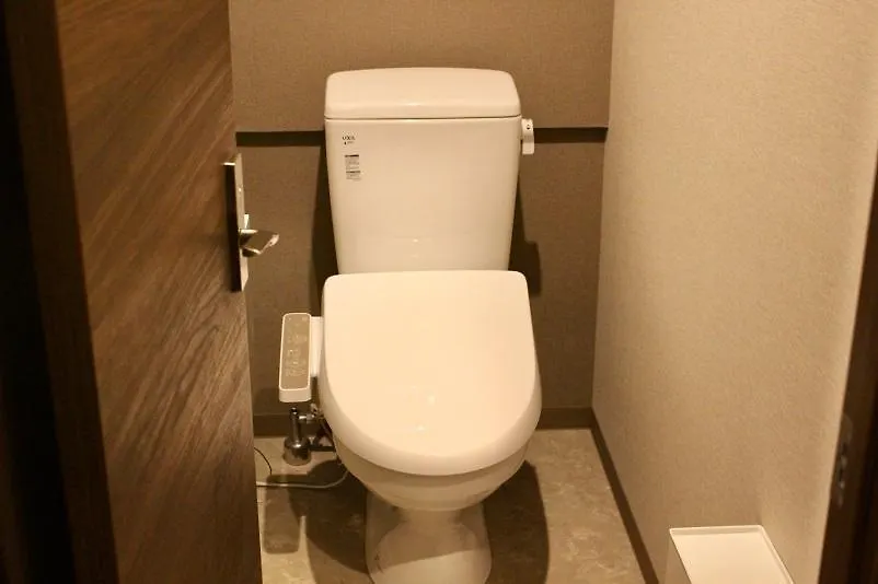Bnb+ Secret Base Mejiro Tokio